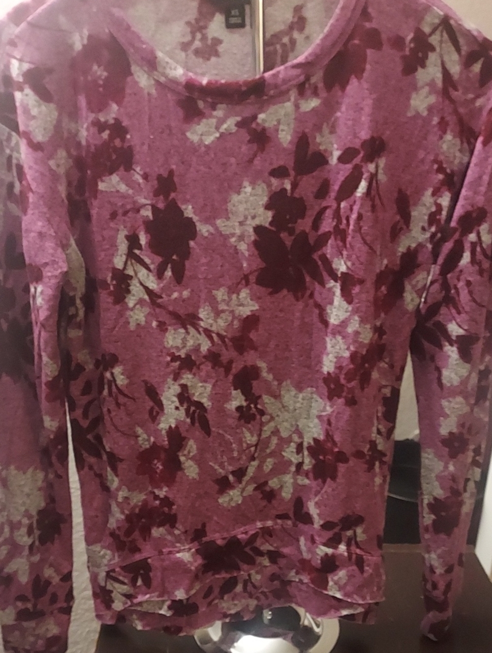 Women’s Floral Long-Sleeve Top - Pink
